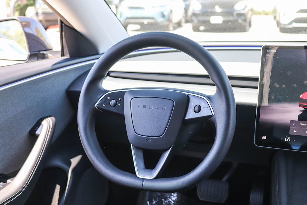 Thumbnail: 2025 Tesla Model 3 - 8
