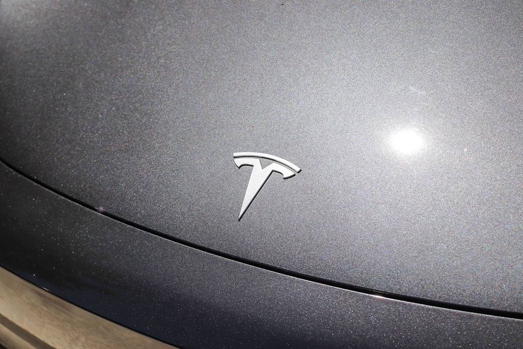 Thumbnail: 2025 Tesla Model 3 - 19