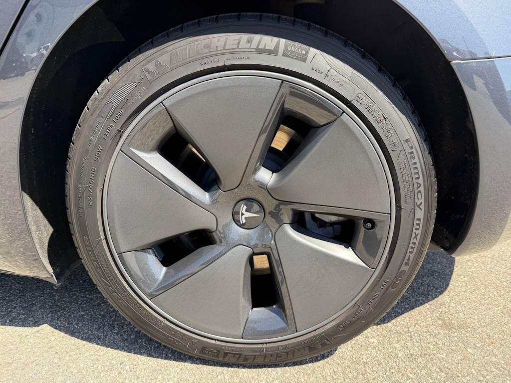 Thumbnail: 2023 Tesla Model 3 - 6