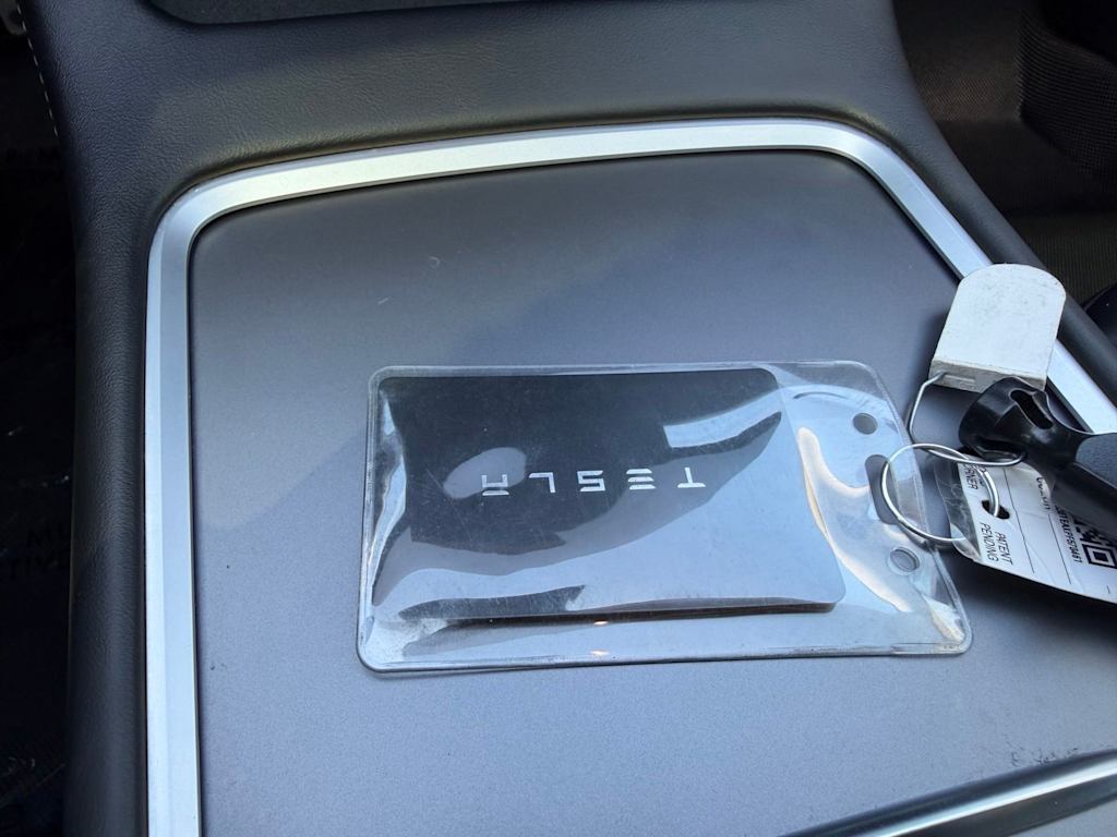 Thumbnail: 2023 Tesla Model 3 - 18