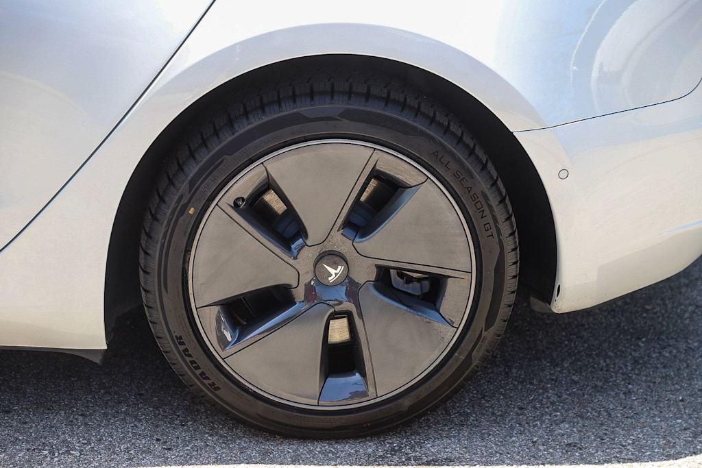 Thumbnail: 2022 Tesla Model 3 - 20