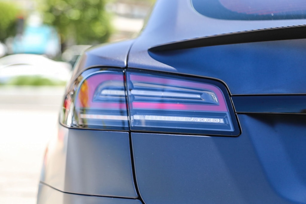 Thumbnail: 2023 Tesla Model S - 18