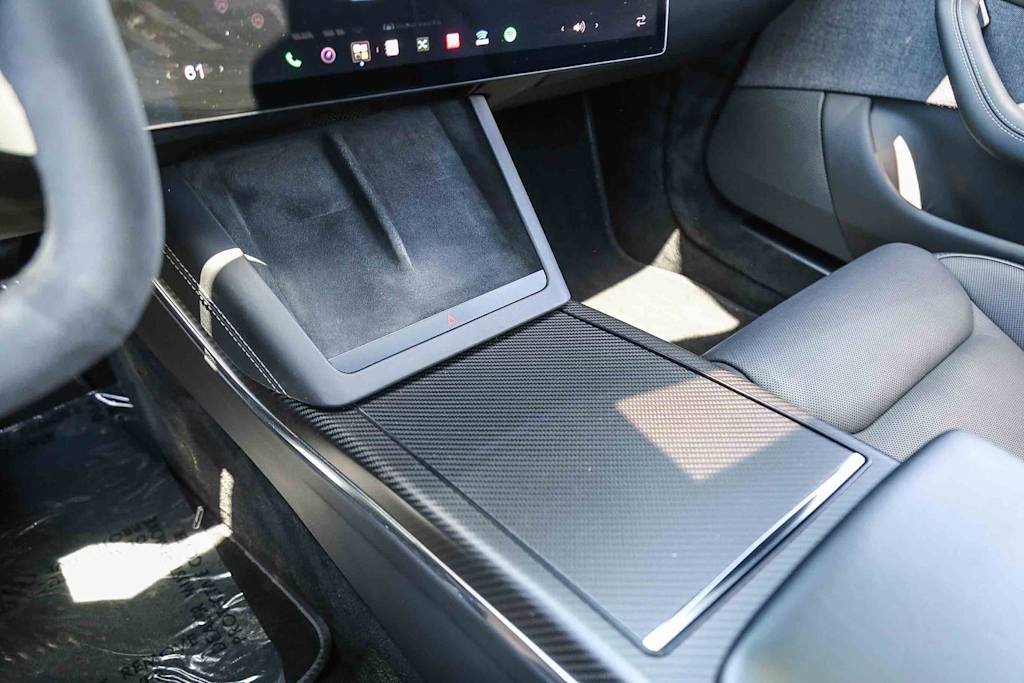 Thumbnail: 2022 Tesla Model S - 11