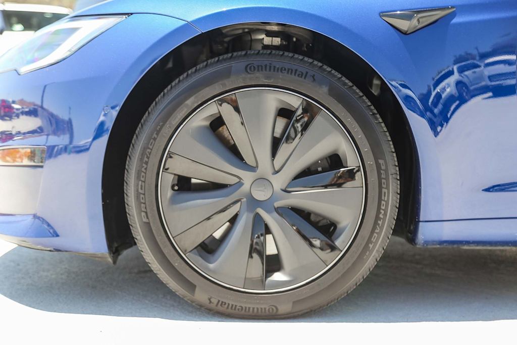 Thumbnail: 2022 Tesla Model S - 18