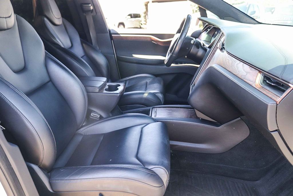 Thumbnail: 2019 Tesla Model X - 8