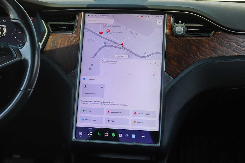 Thumbnail: 2019 Tesla Model X - 11