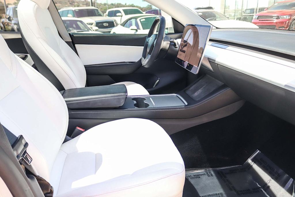 Thumbnail: 2021 Tesla Model Y - 9