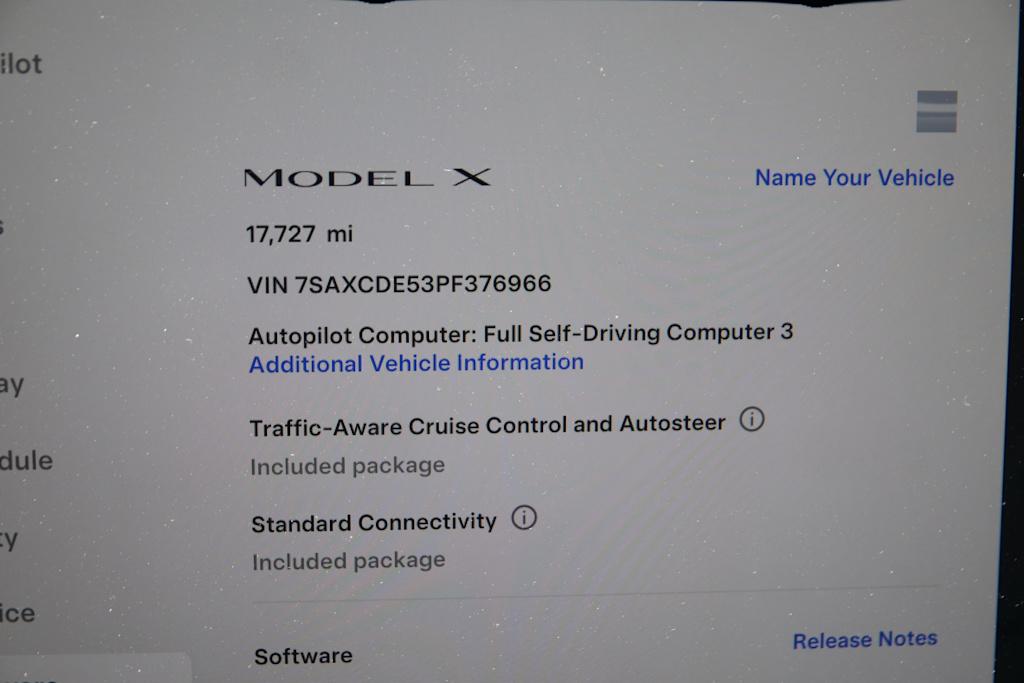 Thumbnail: 2023 Tesla Model X - 13