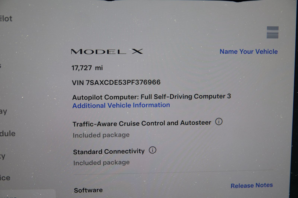Thumbnail: 2023 Tesla Model X - 30