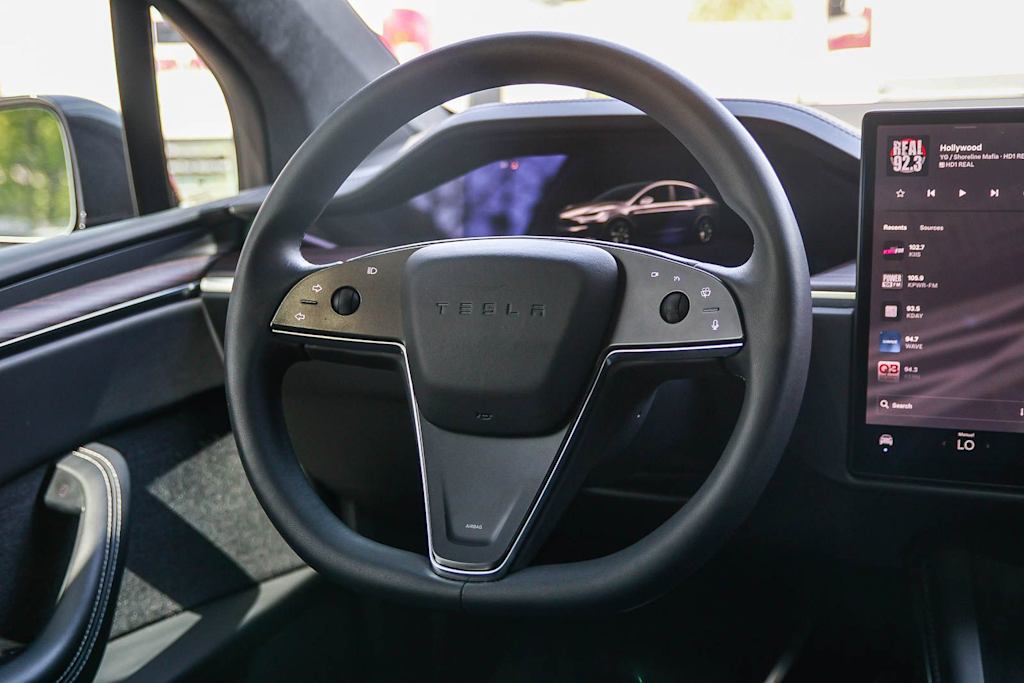 Thumbnail: 2024 Tesla Model X - 7