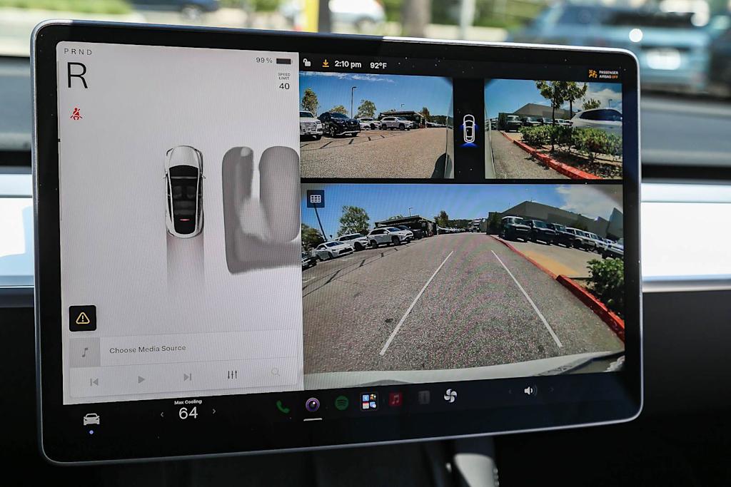 Thumbnail: 2023 Tesla Model Y - 29