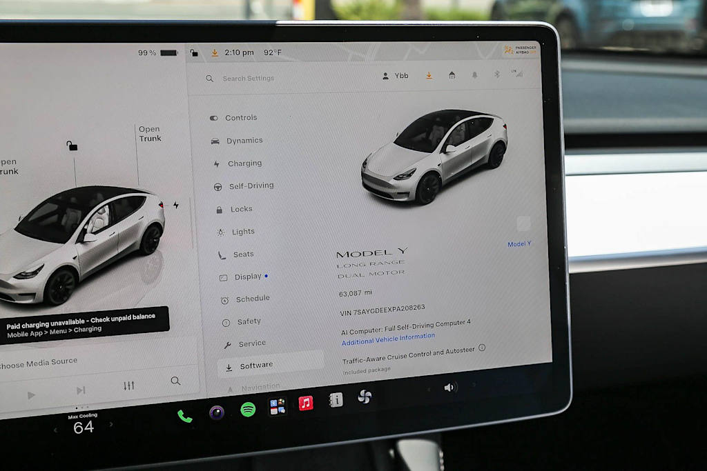 Thumbnail: 2023 Tesla Model Y - 27