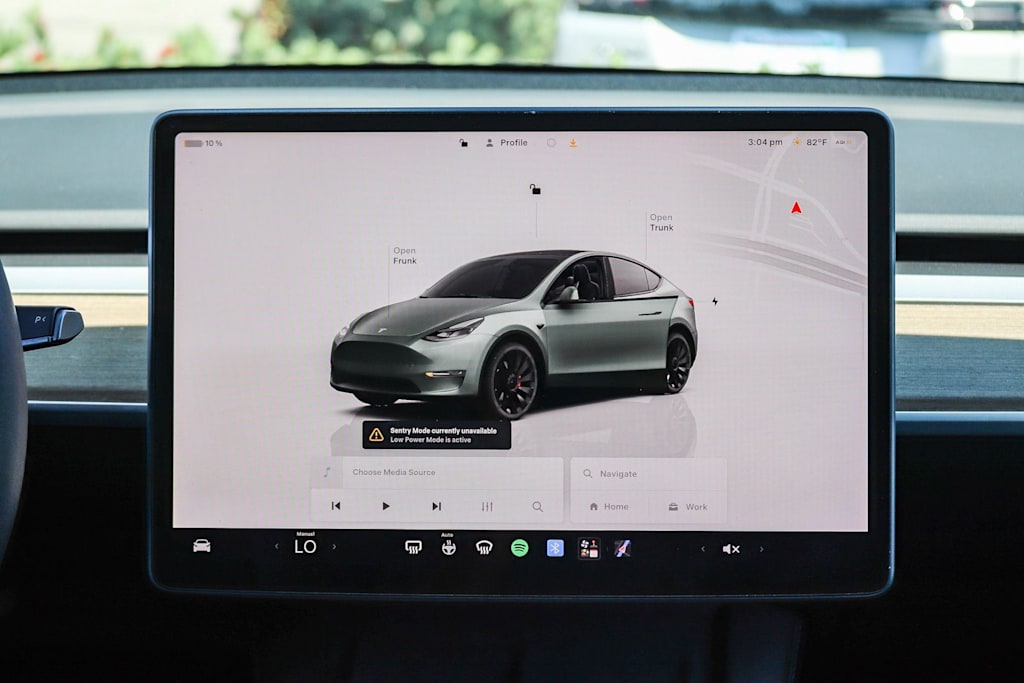 Thumbnail: 2022 Tesla Model Y - 12