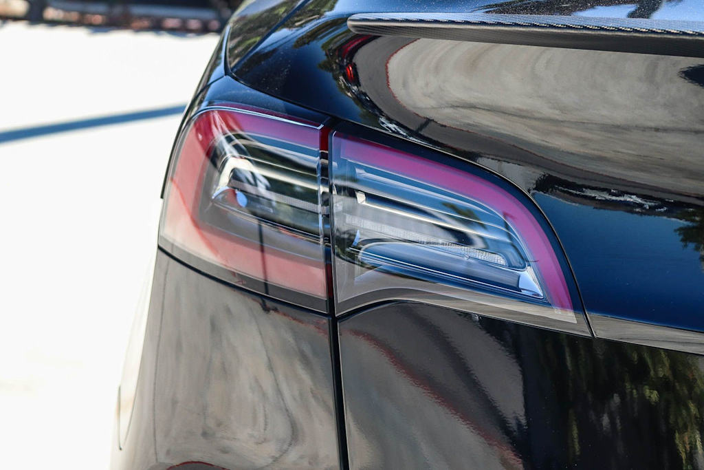 Thumbnail: 2025 Tesla Model Y - 18