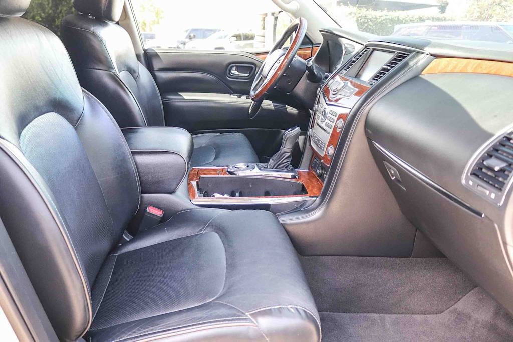 Thumbnail: 2019 INFINITI QX80 - 10