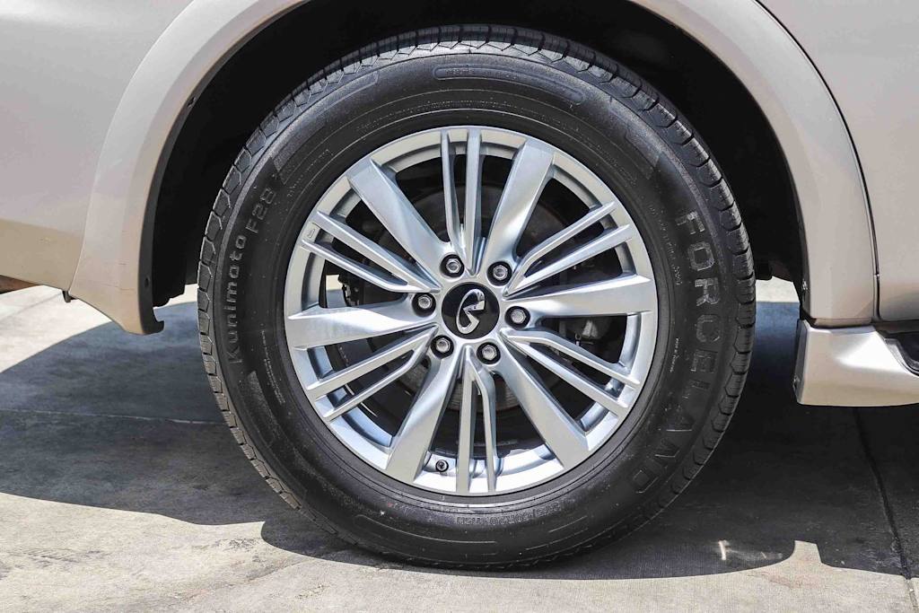Thumbnail: 2019 INFINITI QX80 - 7