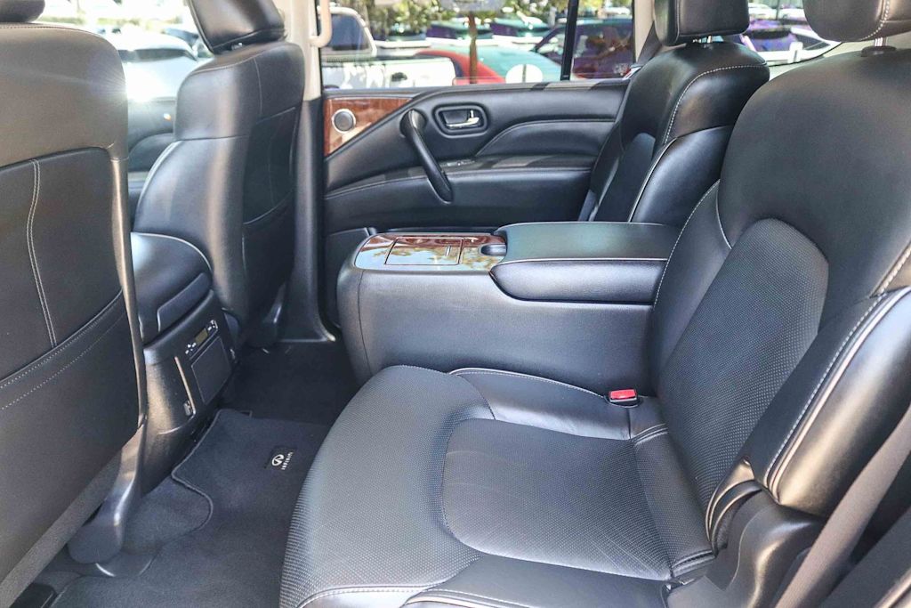 Thumbnail: 2018 INFINITI QX80 - 12
