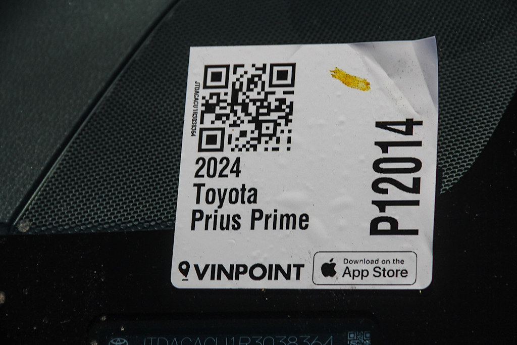 Thumbnail: 2024 Toyota Prius Prime - 13