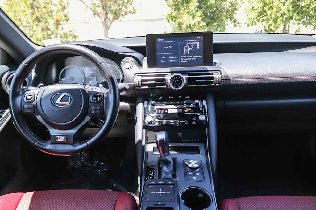 Thumbnail: 2022 Lexus IS - 2