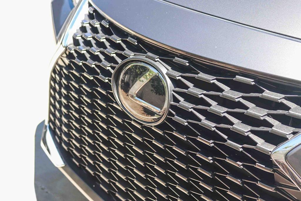 Thumbnail: 2022 Lexus IS - 20