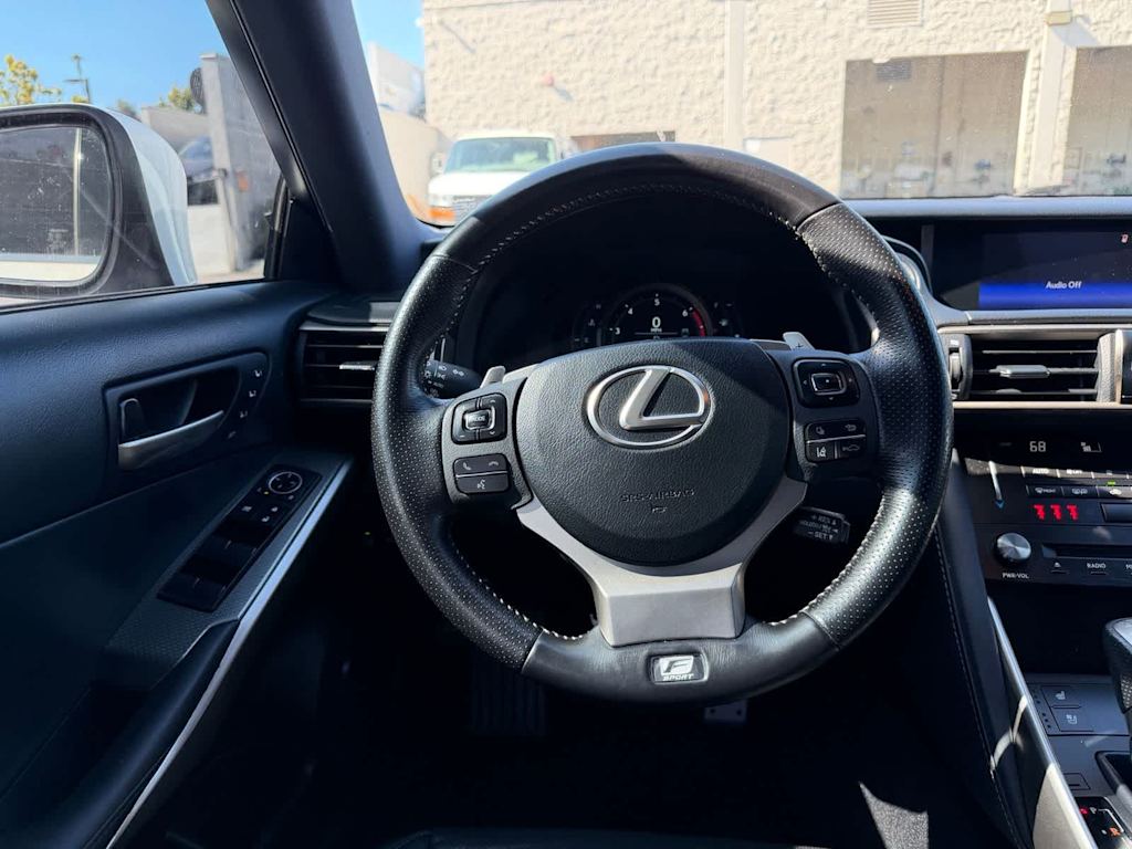 Thumbnail: 2018 Lexus IS - 6