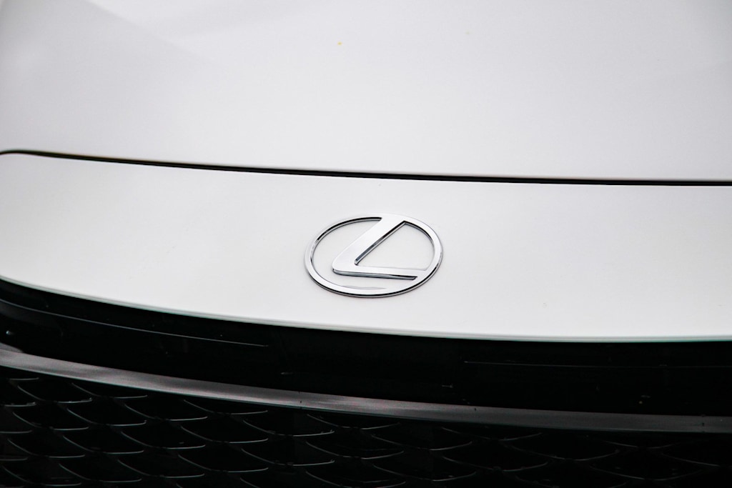 Thumbnail: 2026 Lexus ES - 20