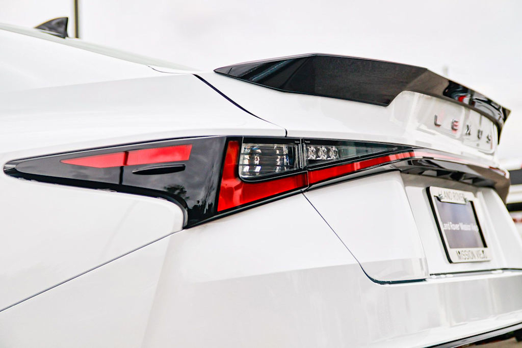 Thumbnail: 2026 Lexus ES - 5
