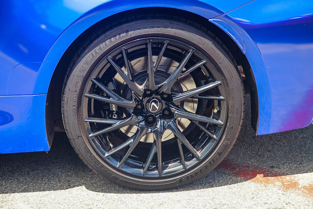 Thumbnail: 2015 Lexus RC - 6