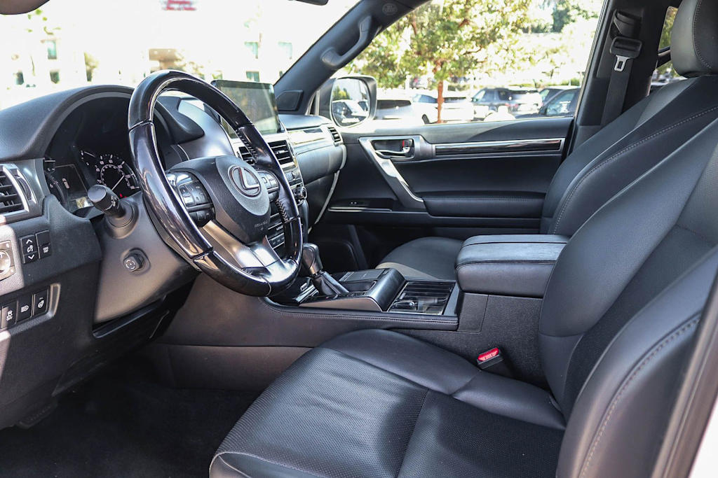 Thumbnail: 2022 Lexus GX - 12