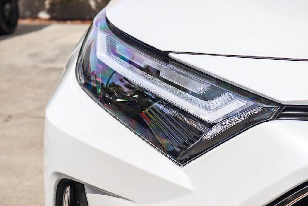 Thumbnail: 2025 Toyota RAV4 - 21