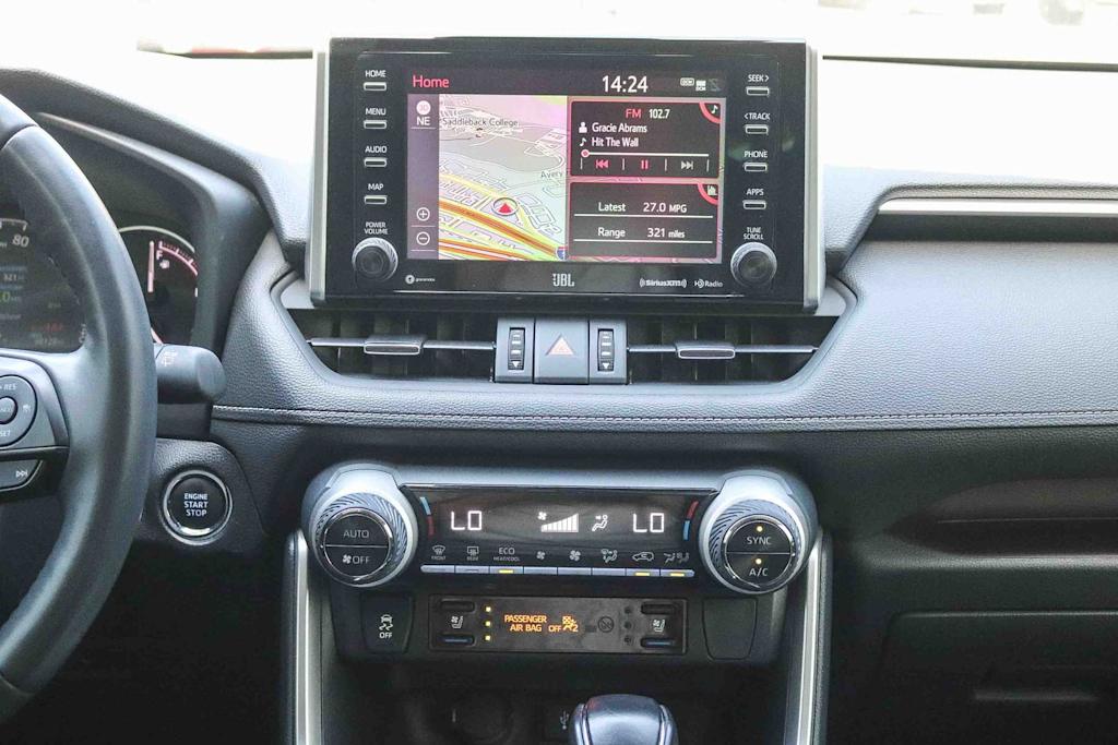 Thumbnail: 2020 Toyota RAV4 - 14