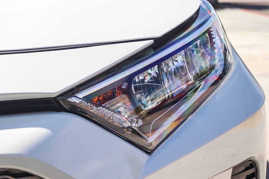 Thumbnail: 2020 Toyota RAV4 - 21