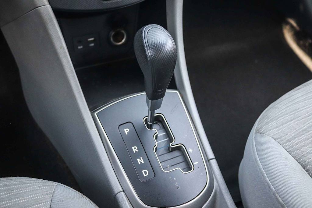 Thumbnail: 2017 Hyundai Accent - 25