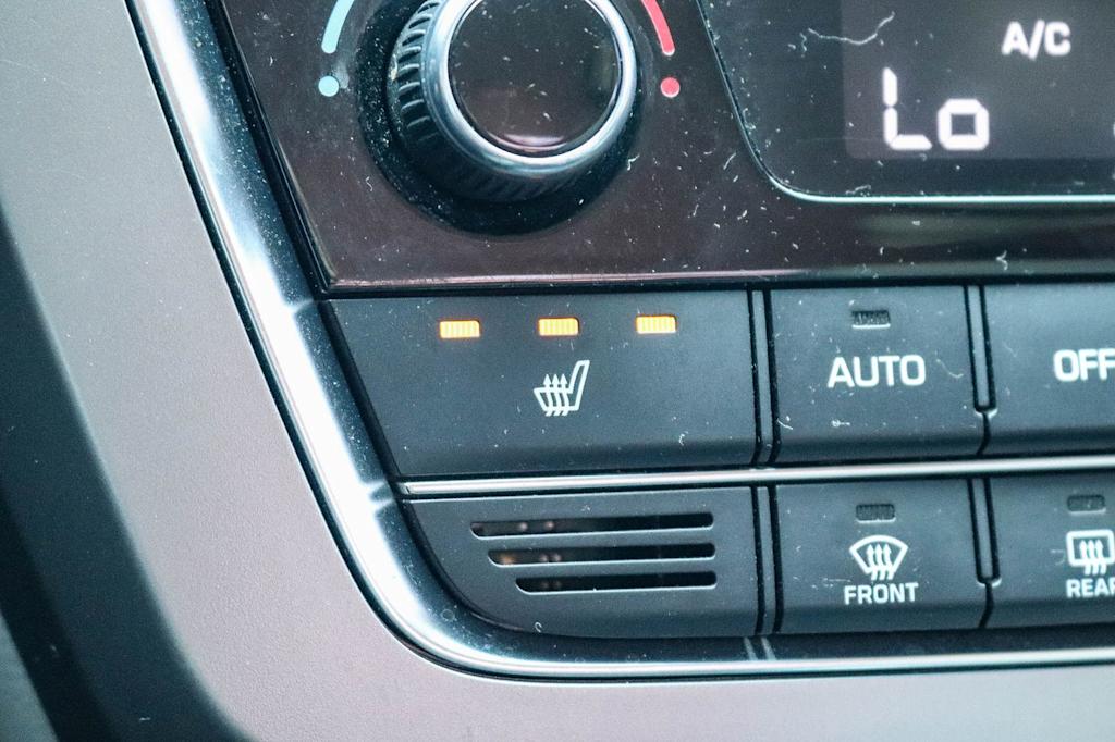 Thumbnail: 2016 Hyundai Sonata - 23