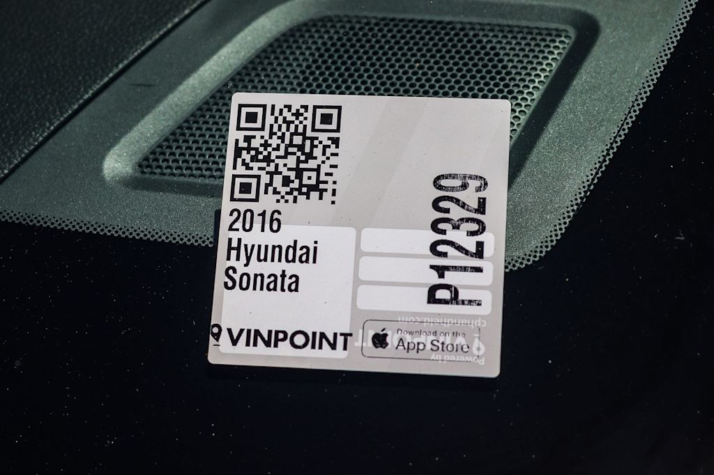 Thumbnail: 2016 Hyundai Sonata - 14