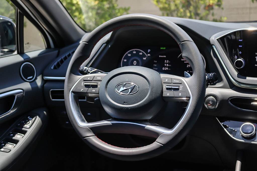 Thumbnail: 2023 Hyundai Sonata - 8