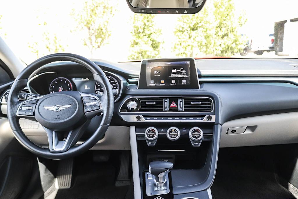 Thumbnail: 2019 Genesis G70 - 9