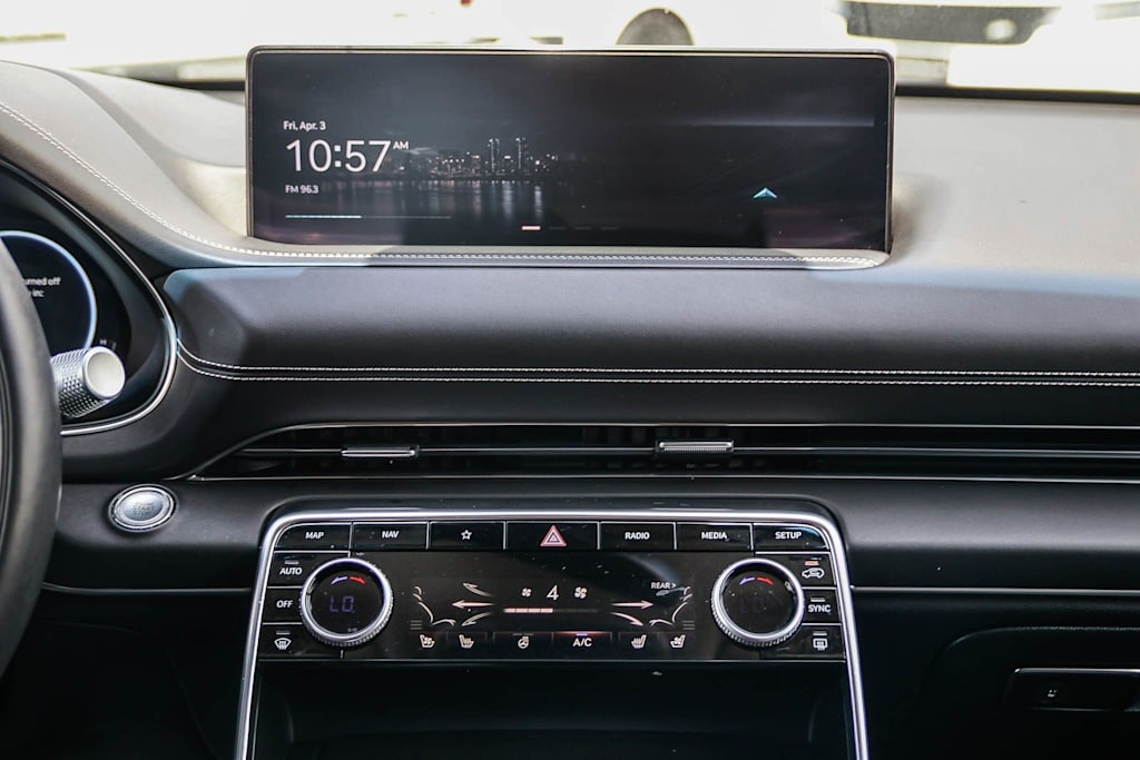 Thumbnail: 2022 Genesis GV80 - 12