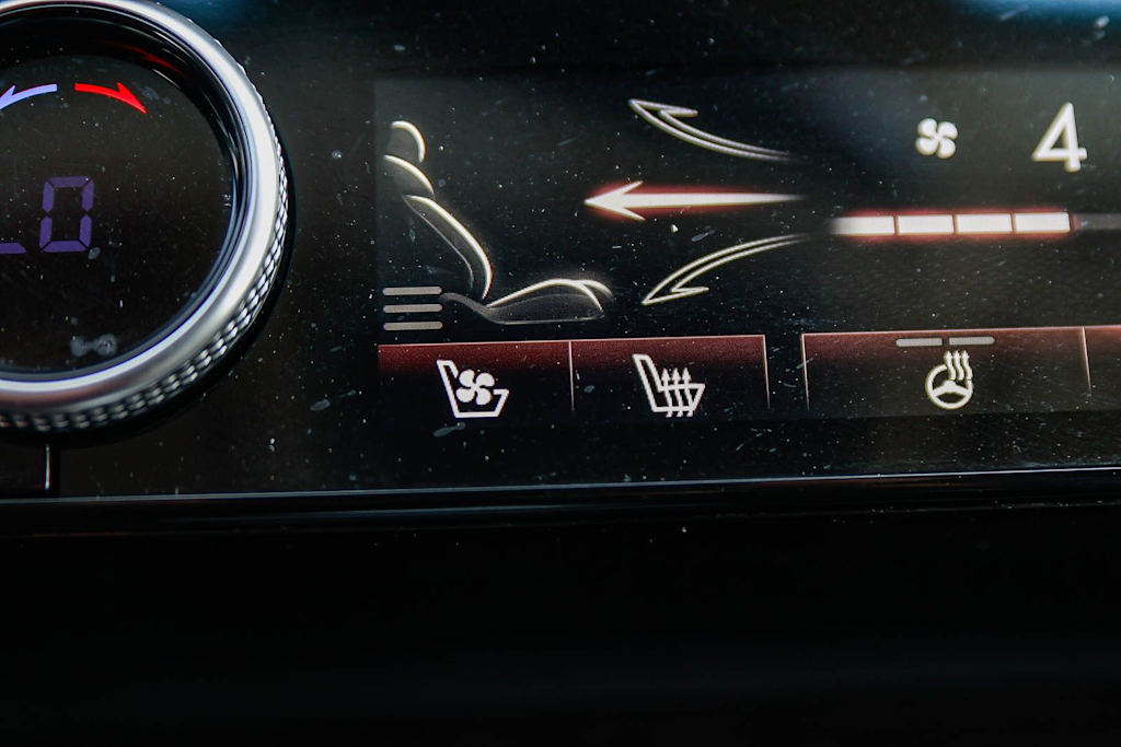 Thumbnail: 2022 Genesis GV80 - 13