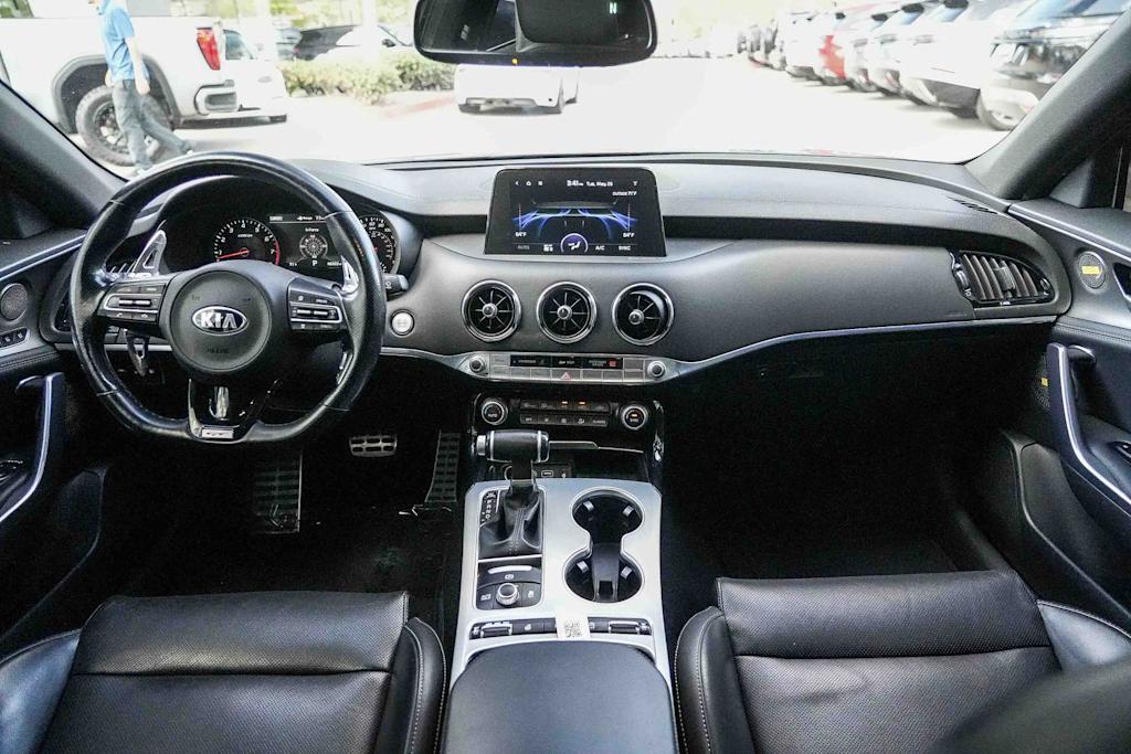 Thumbnail: 2021 Kia Stinger - 2