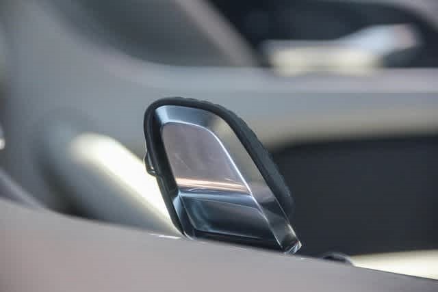 2025 Jaguar F-Pace R-Dynamic S 27