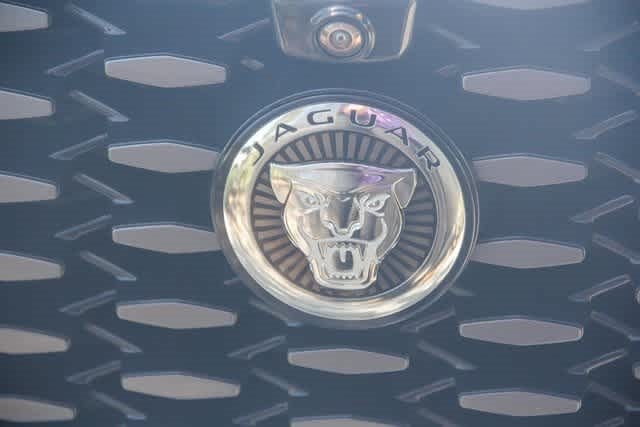 2025 Jaguar F-Pace R-Dynamic S 6