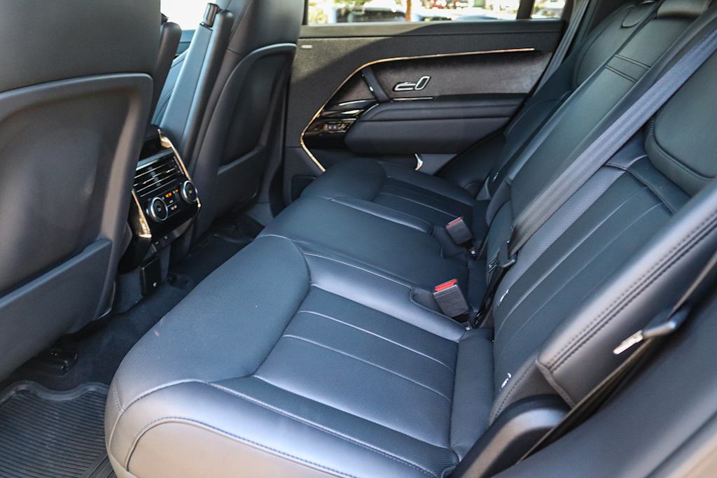 Thumbnail: 2025 Land Rover Range Rover Sport - 12