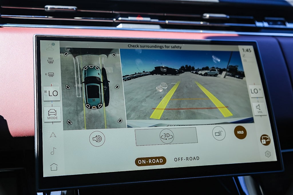 Thumbnail: 2025 Land Rover Range Rover Sport - 24