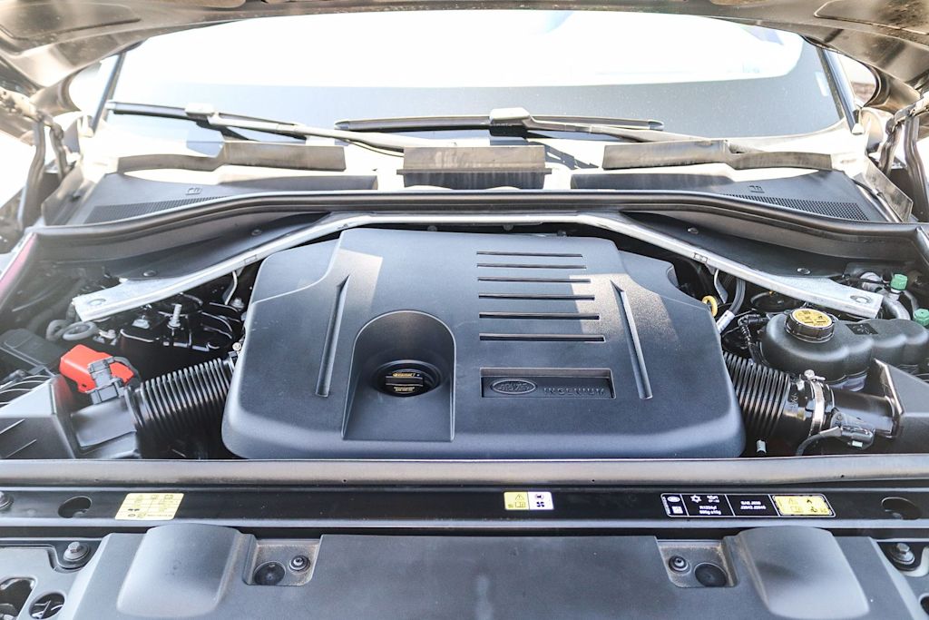 Thumbnail: 2024 Land Rover Range Rover Sport - 7