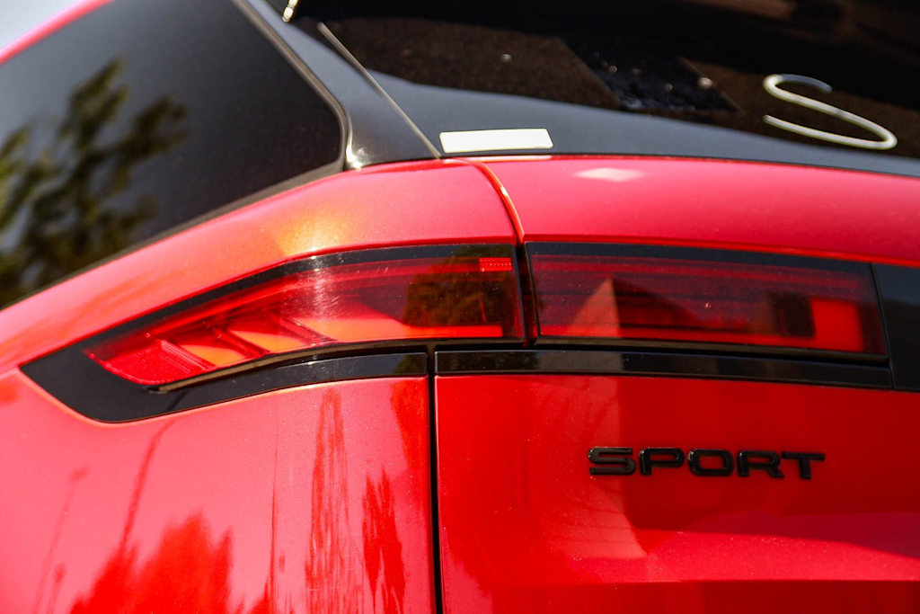 Thumbnail: 2024 Land Rover Range Rover Sport - 17