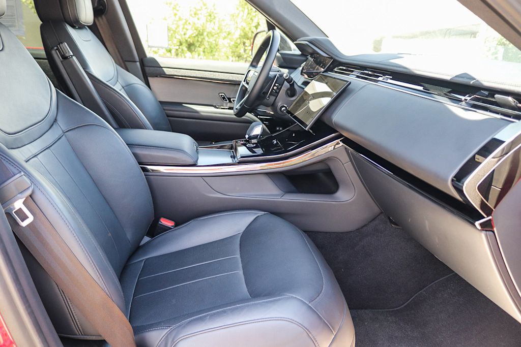 Thumbnail: 2024 Land Rover Range Rover Sport - 9