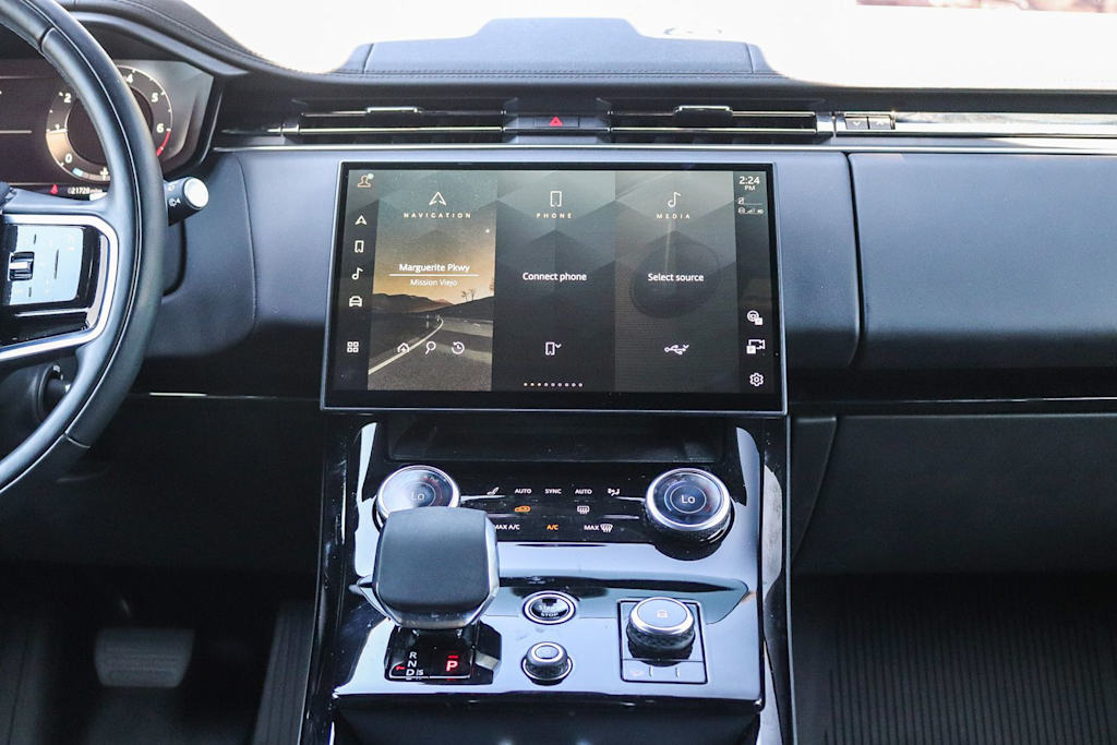 Thumbnail: 2023 Land Rover Range Rover Sport - 13