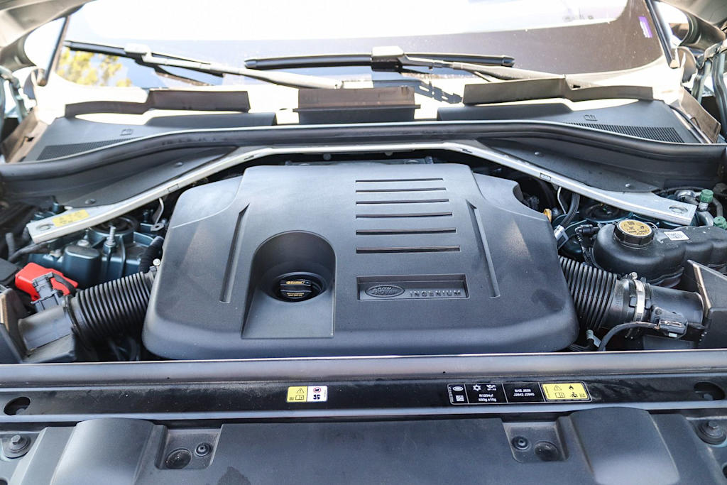 Thumbnail: 2023 Land Rover Range Rover Sport - 8