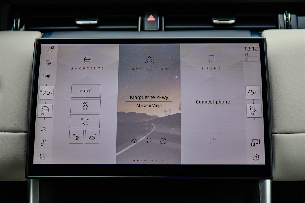 Thumbnail: 2025 Land Rover Discovery Sport - 24